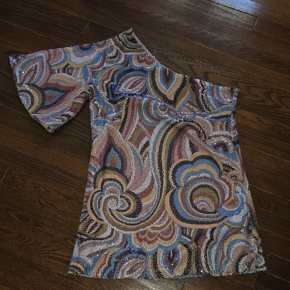 One-Shoulder Sequin Dress with Swirl Pattern